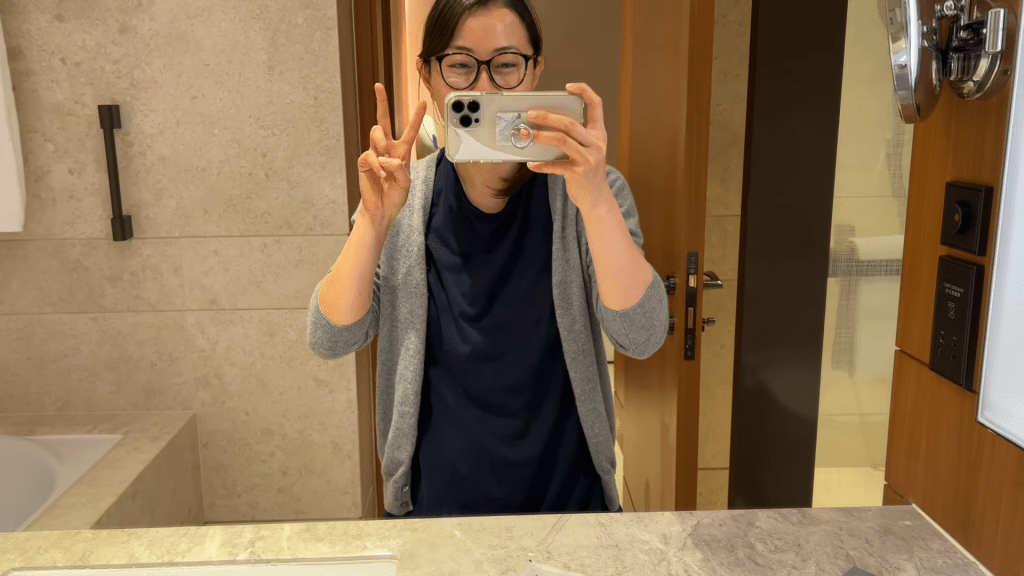片段記錄了她在法國旅遊時的某間酒店。